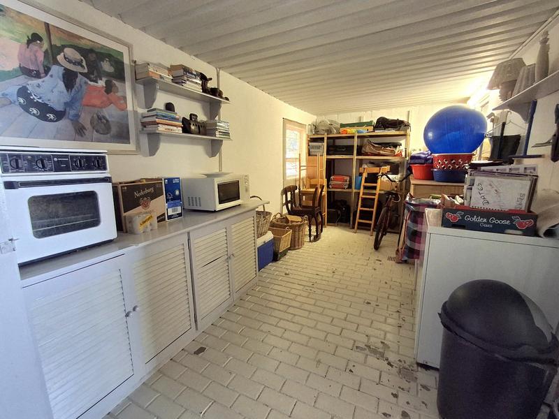 2 Bedroom Property for Sale in Hannasbaai Western Cape